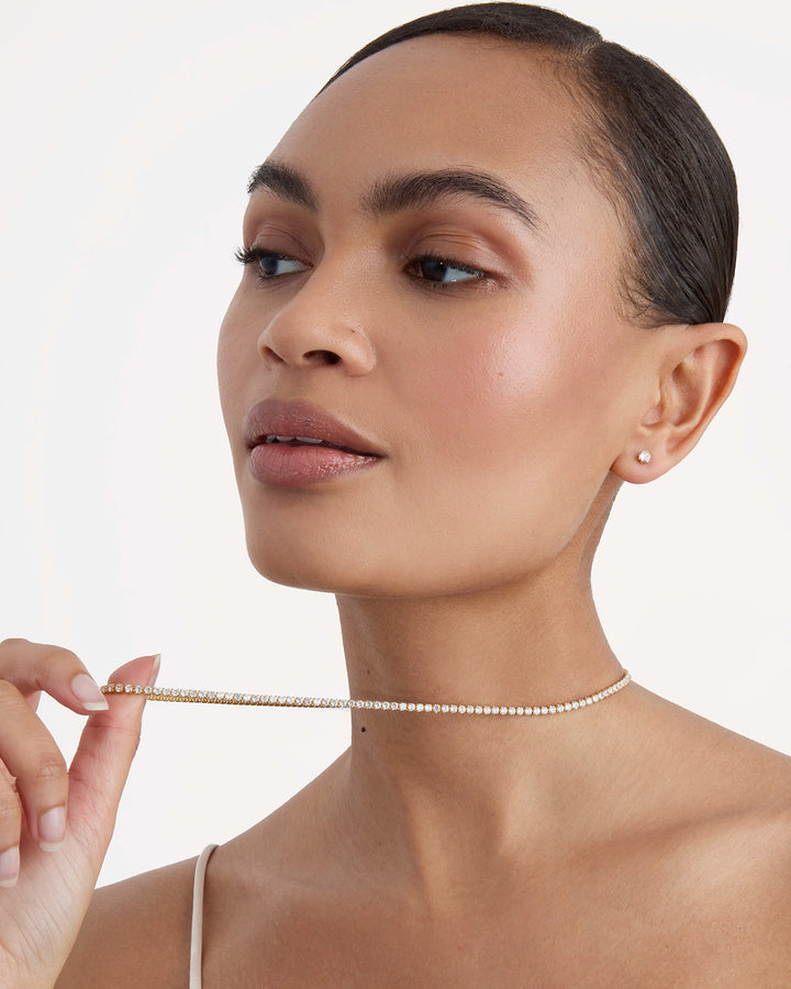 Round Tennis Necklace in Gold