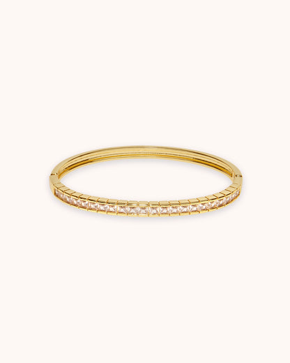 Tennis Bangle in Gold