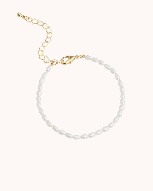 Pearl Bracelet in Gold