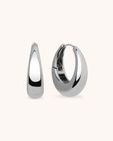 Large Oval Seamless Huggies in Silver