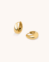 Thin and Thick Seamless Huggies in Gold