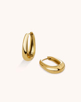 Long Oval Seamless Huggies in Gold