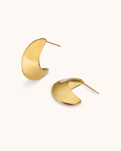 Waterproof Medium Edged Hoops in Gold