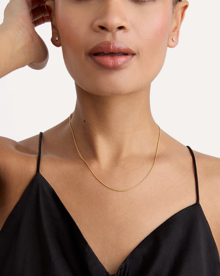 Waterproof Slinky Thin Chain Necklace in Gold