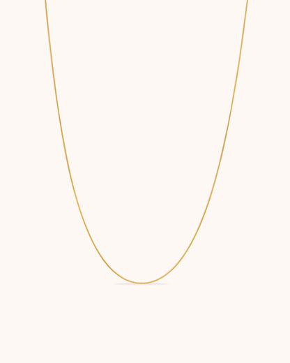 Waterproof Slinky Thin Chain Necklace in Gold