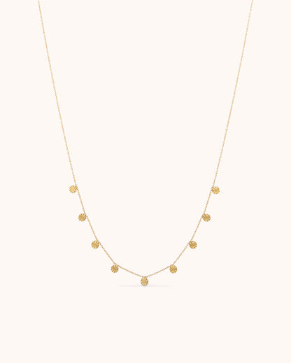 Small Pendant Chain Necklace in Gold