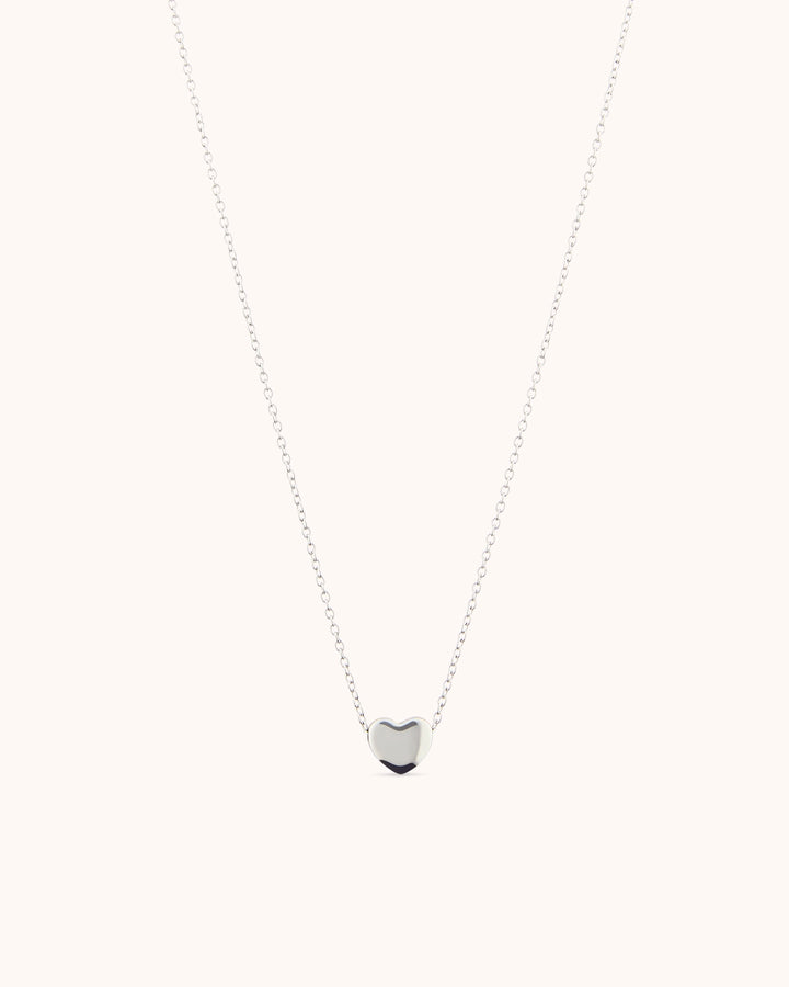 Heart Pendant Thin Chain Necklace in Silver