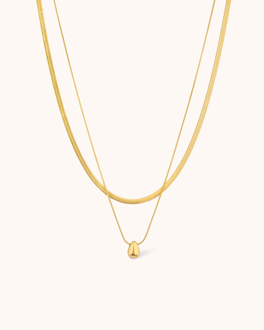 Waterproof Double Layered Small Pendant Necklace in Gold
