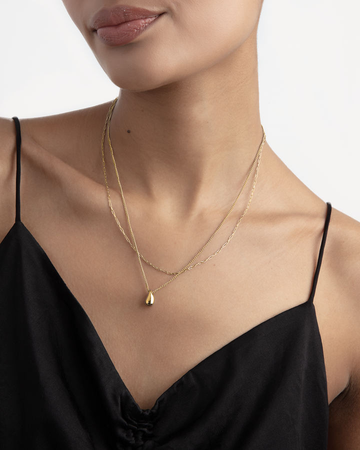 Double Layered Pendant Necklace in Gold