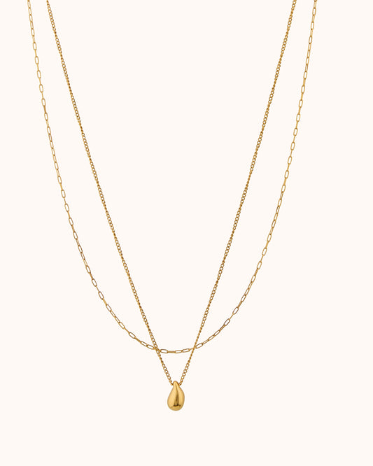 Double Layered Pendant Necklace in Gold