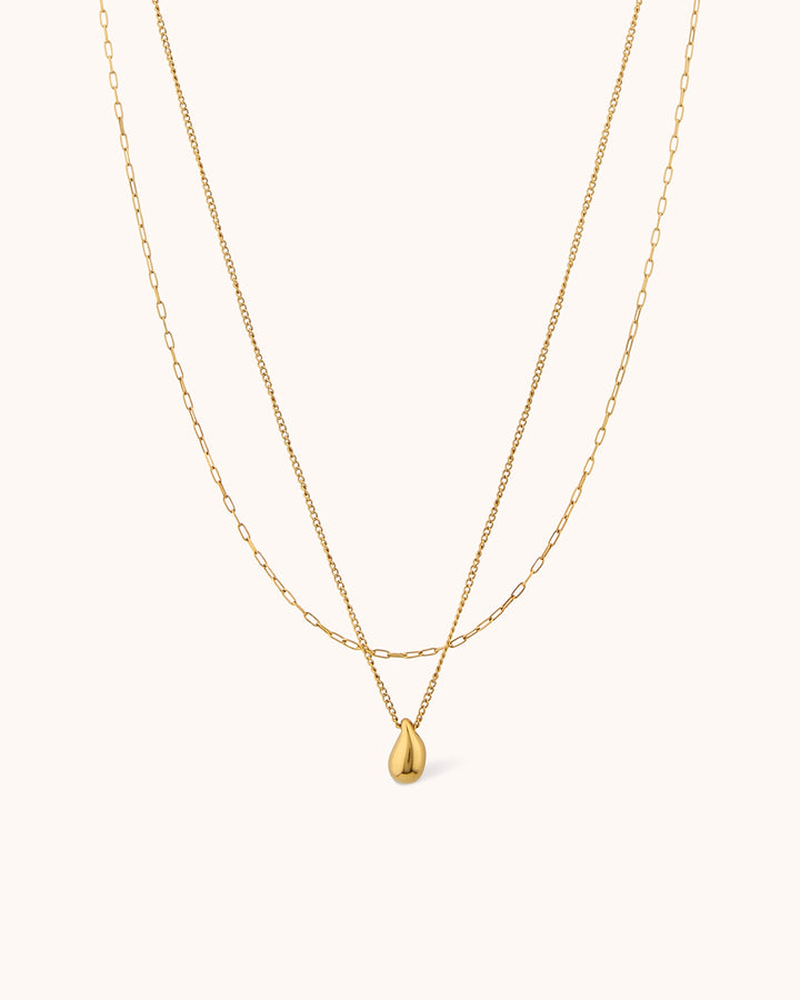 Double Layered Pendant Necklace in Gold