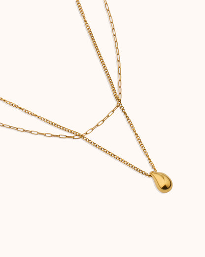 Double Layered Pendant Necklace in Gold