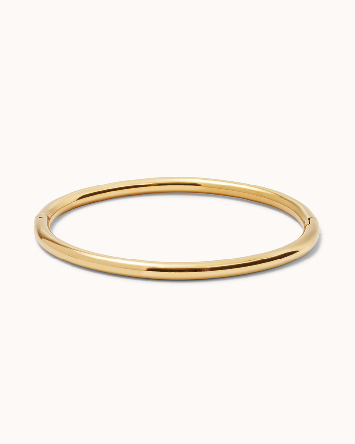 Smooth Rounded Bangle in Gold