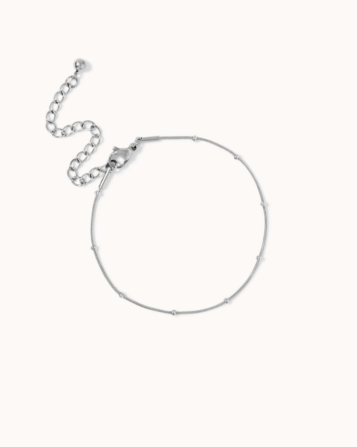 Waterproof Slinky Circle Chain Bracelet in Silver