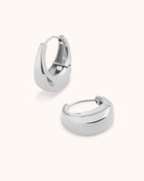 Small Circle Seamless Huggie Hoop Earrings in Silver