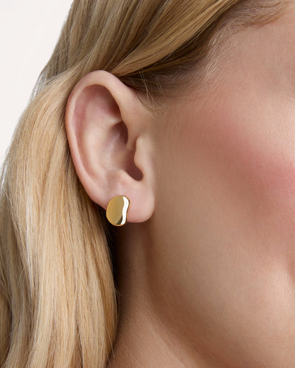 Pebble Studs in Gold