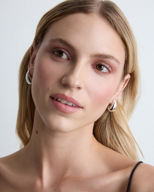 Medium Droplet Studs in Silver