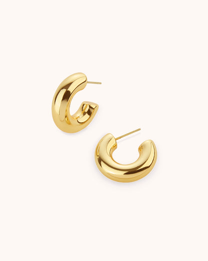 Chunky C Hoop Earrings in Gold