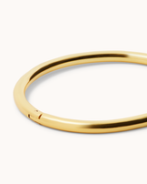 Thin Polished Bangle in Gold