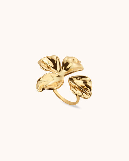 Large Petal Ring in Gold