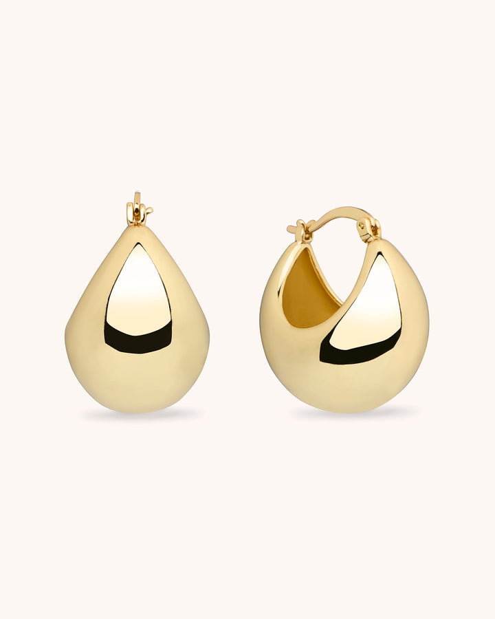 Chunky Clicker Hoops in Gold