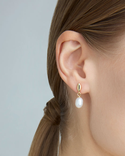Pearl Drop Earrings in Gold