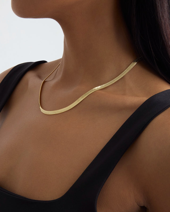 Snake Chain Necklace in Gold