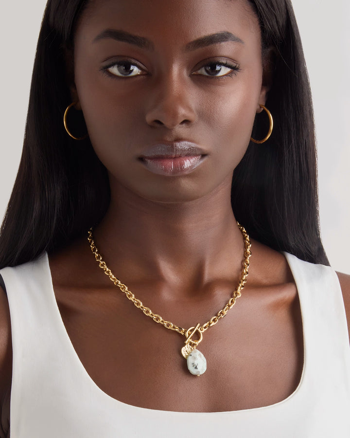Semi-Precious Loop Chain Necklace in Gold