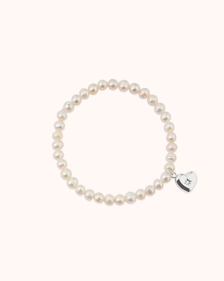 Pearl Heart Pendant Bracelet in Silver