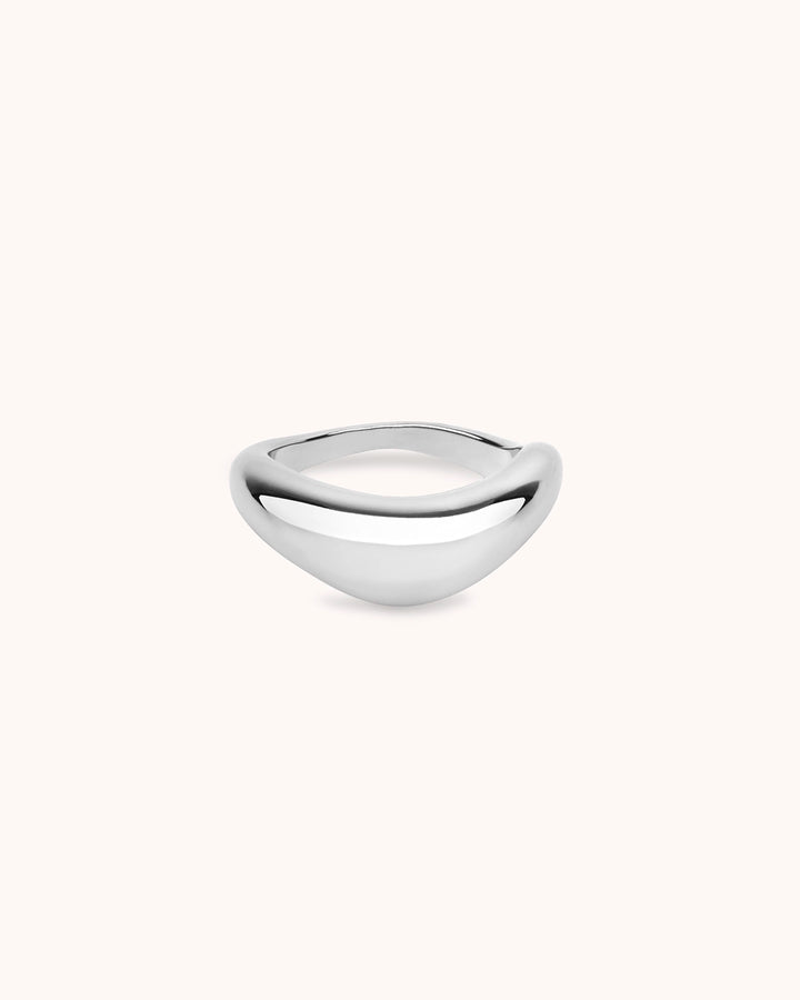 Wave Band Ring in Silver
