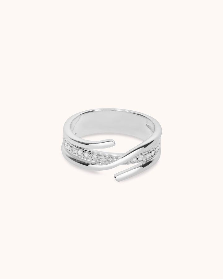 Twisted Ring Band in Silver