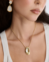 Coral Print Chain Necklace in Gold