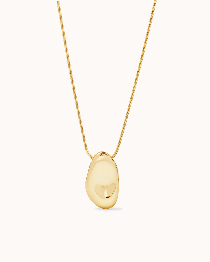 Coral Print Chain Necklace in Gold