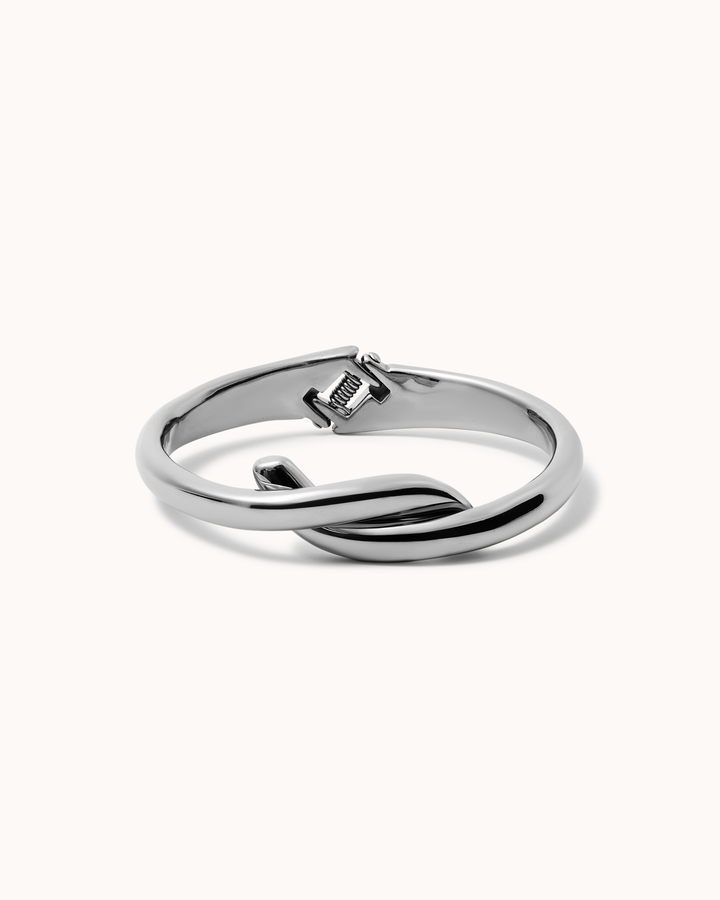 Waterproof Double Hook Bangle in Silver