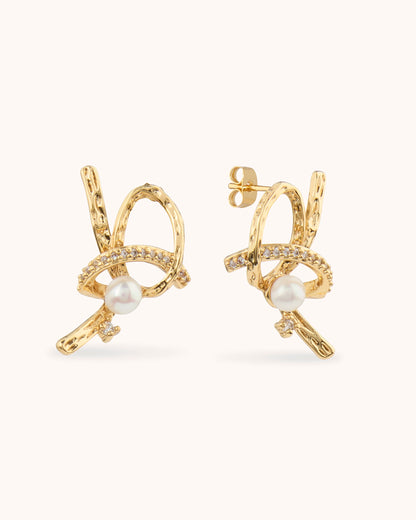 Cubiz Zirconia and Pearl Knot Studs in Gold