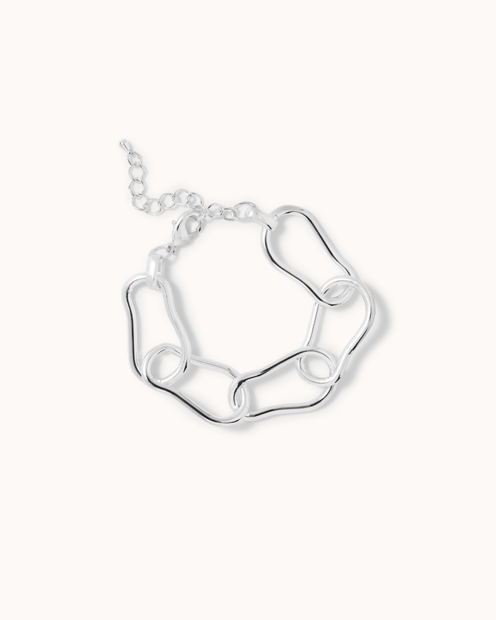 Pear-Shaped Chunky Chain Bracelet in Silver