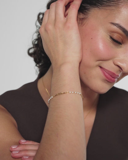 Oval Chain & Pearl Bracelet